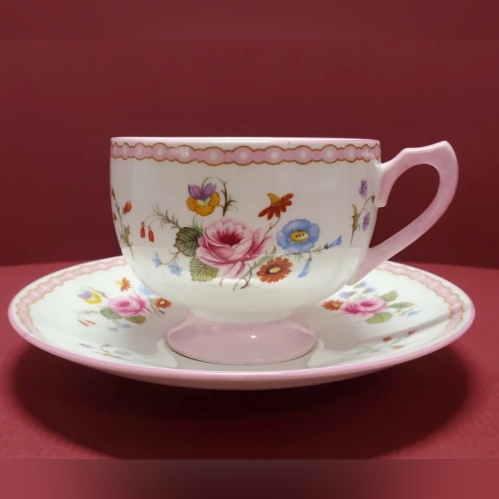 Vintage Shelley bone china teacup and saucer set Rose and Red Daisy Ely
